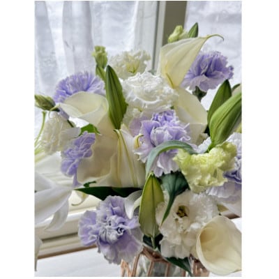 【毎月定期便】季節のお花で束ねた仏花【花瓶用】/Mサイズ全12回