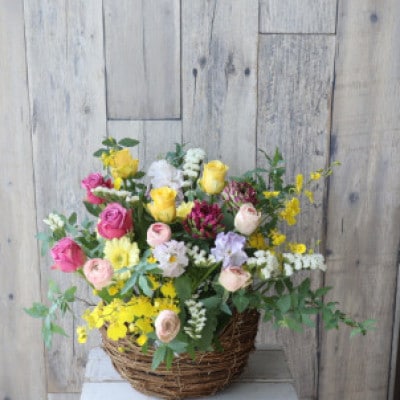 【毎月定期便】季節のお花のアレンジメントLサイズ～届いてそのまま飾れるフラワーアレンジ全6回