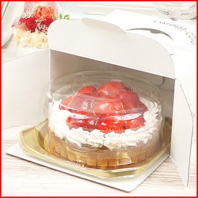 いちごのタルトケーキ
