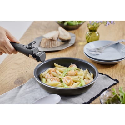 ダイヤモンドコートパンマルチエッグパン入り12点IHガス火対応 MEGI 12Sブラウンメタリック