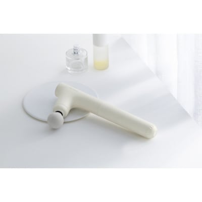 ビューティーケアガンプラス　FRT-M02-W　オフホワイト