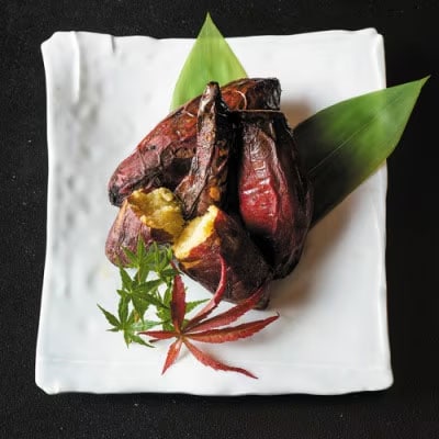 冷凍 焼き芋 ( 紅はるか ) 1.5kg さつまいも 国産 小分け 茨城県産 [AU022ya]