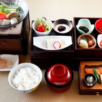 「森の旅亭びえい」1泊2食付ペア宿泊券(本館 露天風呂付客室)