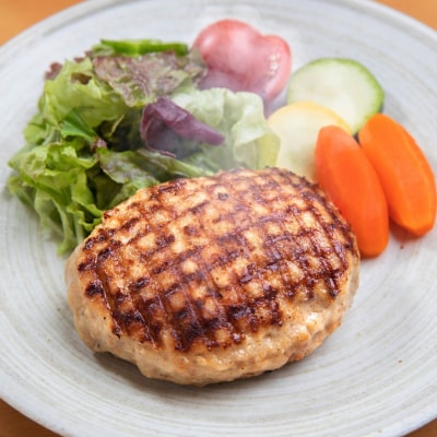 丘のまちびえい美食倶楽部公認! 美瑛豚ハンバーグ