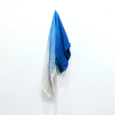 石垣島の藍染工房 島藍農園 大判リネンストール(グラデーション) KB-168-gra