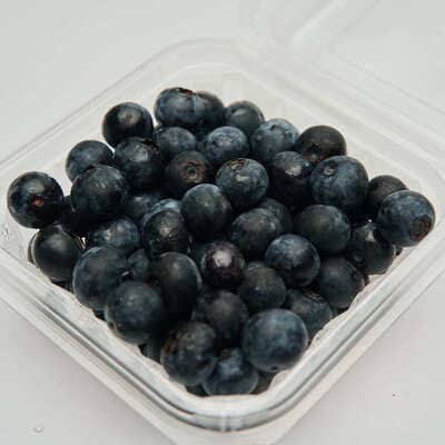【 農家直送 】 摘みたて ブルーベリー 200g × 4パック