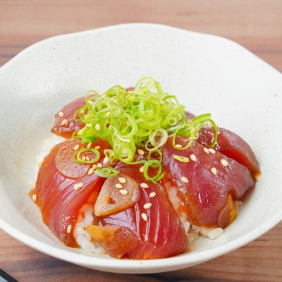 かつおの漬け丼 4パック セット ( 特製タレ 付き ) 冷凍
