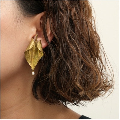 RYONA SONG ピアス　ドクダミの葉モチーフ　ハンドメイドアクセサリー