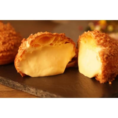 クッキーシュークリーム4個とハーフシャンティ4個のセット