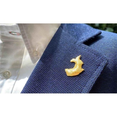話題独占?!名古屋城の【金のシャチホコ】魚のアクセサリーシリーズ”nanako”ピンズ
