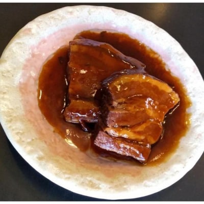 チャイニーズダイニング呵呵　名物　豚の角煮(醤油)2パック、(香醋)2パック