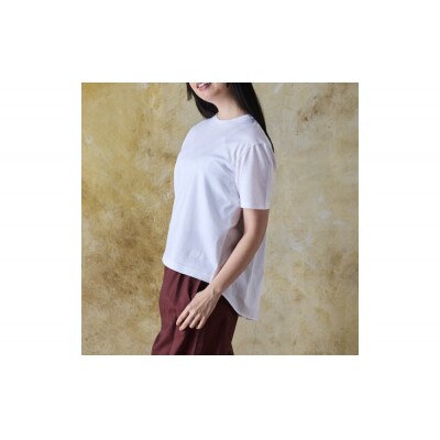 ◆サイズ:2(S-M)◆バックギャザープリーツTシャツ