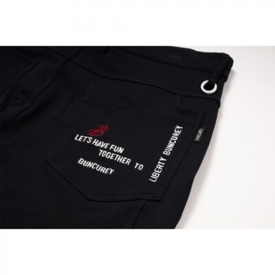 BUNCUREY　ゴルフウェア　ハーフパンツ　オフ/サイズ4