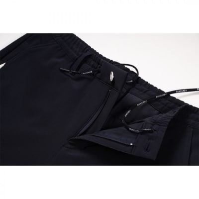 BUNCUREY　ゴルフウェア　ハーフパンツ　ネイビー/サイズ4