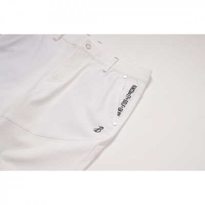 BUNCUREY　ゴルフウェア　ハーフパンツ　オフ/サイズ5