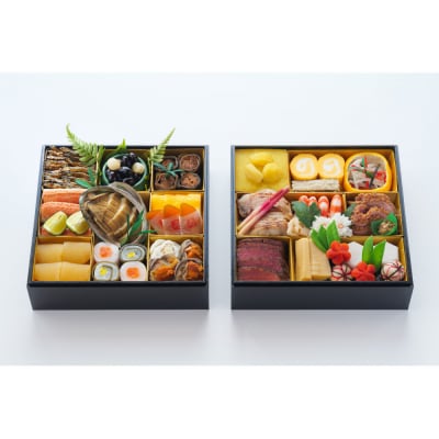 【12月30日発送】「料亭　八勝館」おせち料理　二重詰