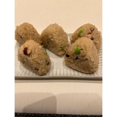 南知多産タコとタコの出汁を使った「たこむすび」(10個入り)