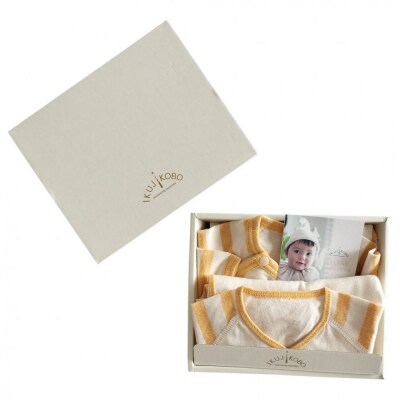 オーガニックコットンベビーウェア2点セット(動物刺しゅう付き・キリン)