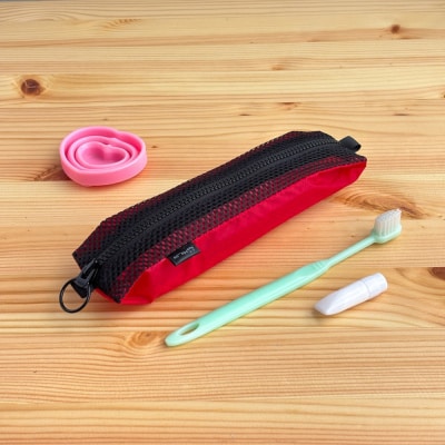 【赤】洗えて清潔!メッシュ×ナイロンのハブラシポーチ