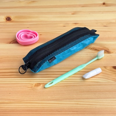 【水色】洗えて清潔!メッシュ×ナイロンのハブラシポーチ