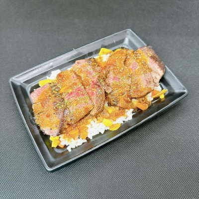 炭火焼熟成ステーキ重・カルビ重