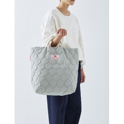 【ふるさと納税】ドット柄がかわいい!バッグンナウンのトートバッグ(レッド)