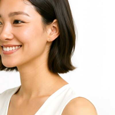 ピアス 18金 イニシャル アルファベット「T」 片耳