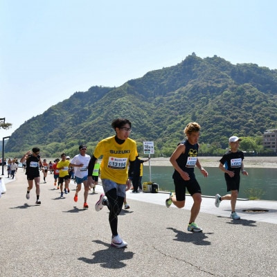 高橋尚子杯 ぎふ清流ハーフマラソン2026出走権1名分(ゼッケン事前送付、パーク&ライド券含む)