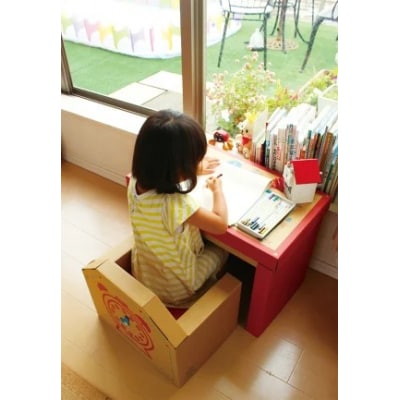 成長に合わせて使える段ボール家具　ジュニアデスクチェア&おうち型収納ボックス◇