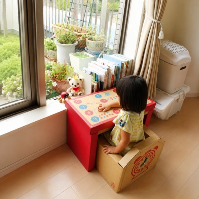 成長に合わせて使える段ボール家具　ジュニアデスクチェア&おうち型収納ボックス◇【赤色セット】