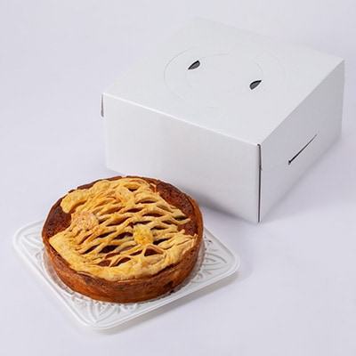 りんごまるごとアップルパイ 18cm×1個