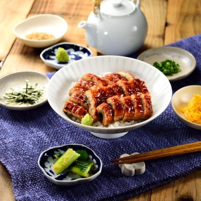 うなぎの蒲焼1尾(計200g以上)『1～2ヶ月前後でお届け!!』.ZG252