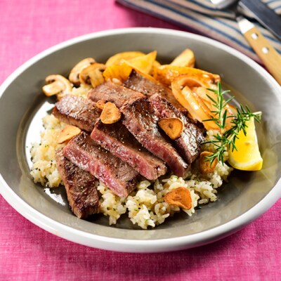 博多和牛ステーキ(約1,000グラム)【博多和牛】.CA021