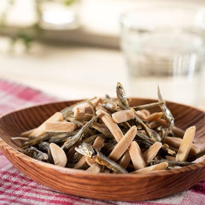 【定期便】小魚入り!無塩・素焼きのアーモンド1,200g×6ヶ月【健康&骨活!!!】.HD007