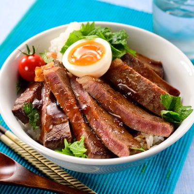 博多和牛ミニステーキ(定期便:全6回).JBF009