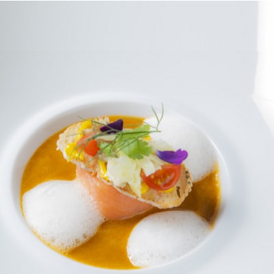 【東京丸の内】Sens & Saveurs(サンス・エ・サヴール)北海道白糠食材ディナーコース 4名