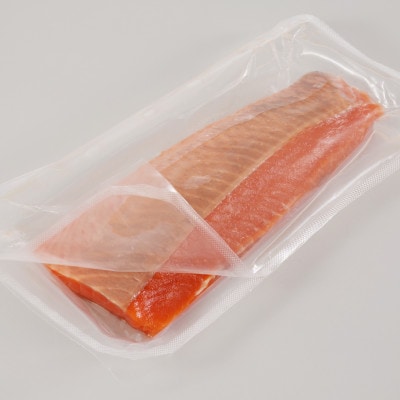 国産ワンフローズントラウトサーモン【950g】
