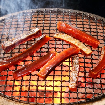 皮付き紅鮭とば　300g×1パック