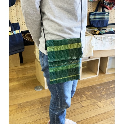 りんごの木　さをり織りサコッシュ(グリーン系)(A272)