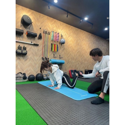 パーソナルジムFOCUS　パーソナルトレーニング8回券(T114)