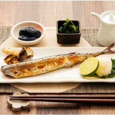 ＜北海道産＞秋刀魚(サンマ)をわさび風味に仕上げた「わさび漬さんま」3尾×2個セット | ふるさと納税のお礼品