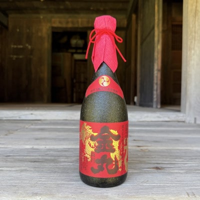 【伊是名酒造所・琉球泡盛】古酒10年 金丸 35度 3合瓶(720ml)