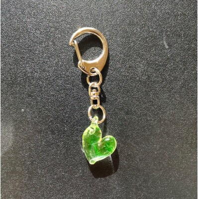 ウランガラスのキーホルダー(ハート)