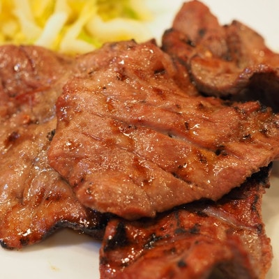 牛肉バラエティーセット 1kg(カルビ・ハラミ・タン・マルチョウ 各種250g)