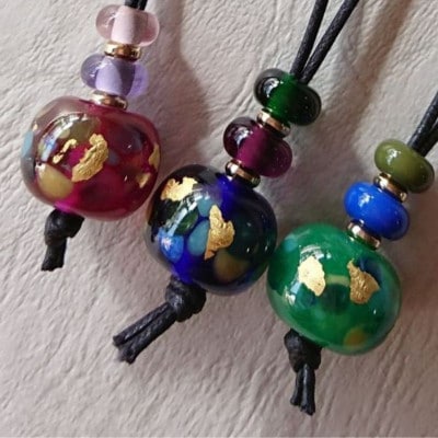 日本で初めて金の取れた町・涌谷で体験!金彩とんぼ玉作り体験【bossnonko003】