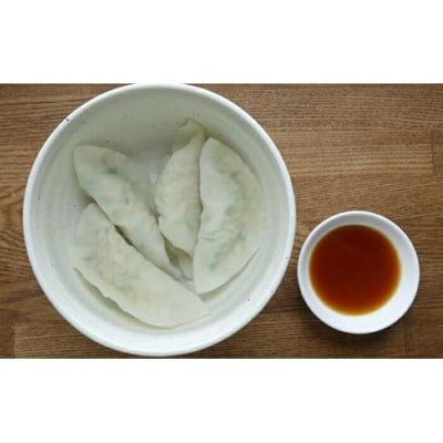 冷凍生餃子48個と特製タレのセット