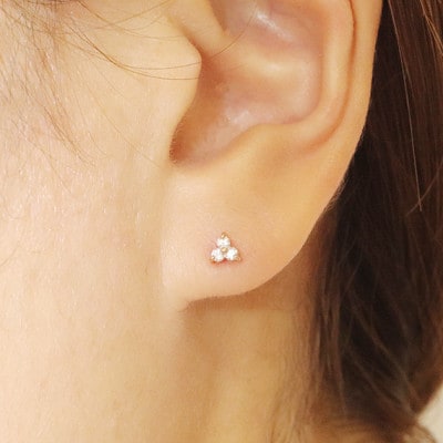 K10　0.12ct　フラワーピアス【BQ-13】