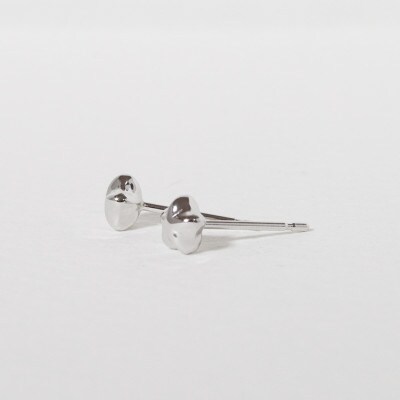 プラチナ　4mm　星　ピアス【BQ-37】
