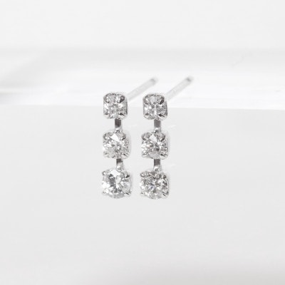 プラチナ　0.20ct　グラデーションラインピアス【BQ-43】