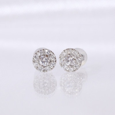 K18ホワイトゴールド　0.34ct　取り巻きダイヤモンドピアス【BQ-105】